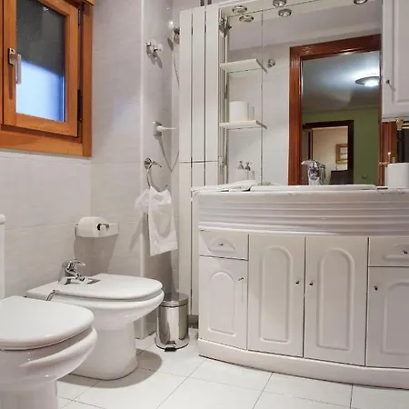 Apartamento De La Casona De Riomera Oviedo